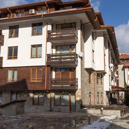 Cedar Iii - One Bdrm Flat B18 דירה