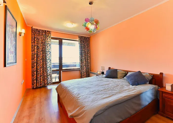 Cedar Iii - One Bdrm Flat B18 *